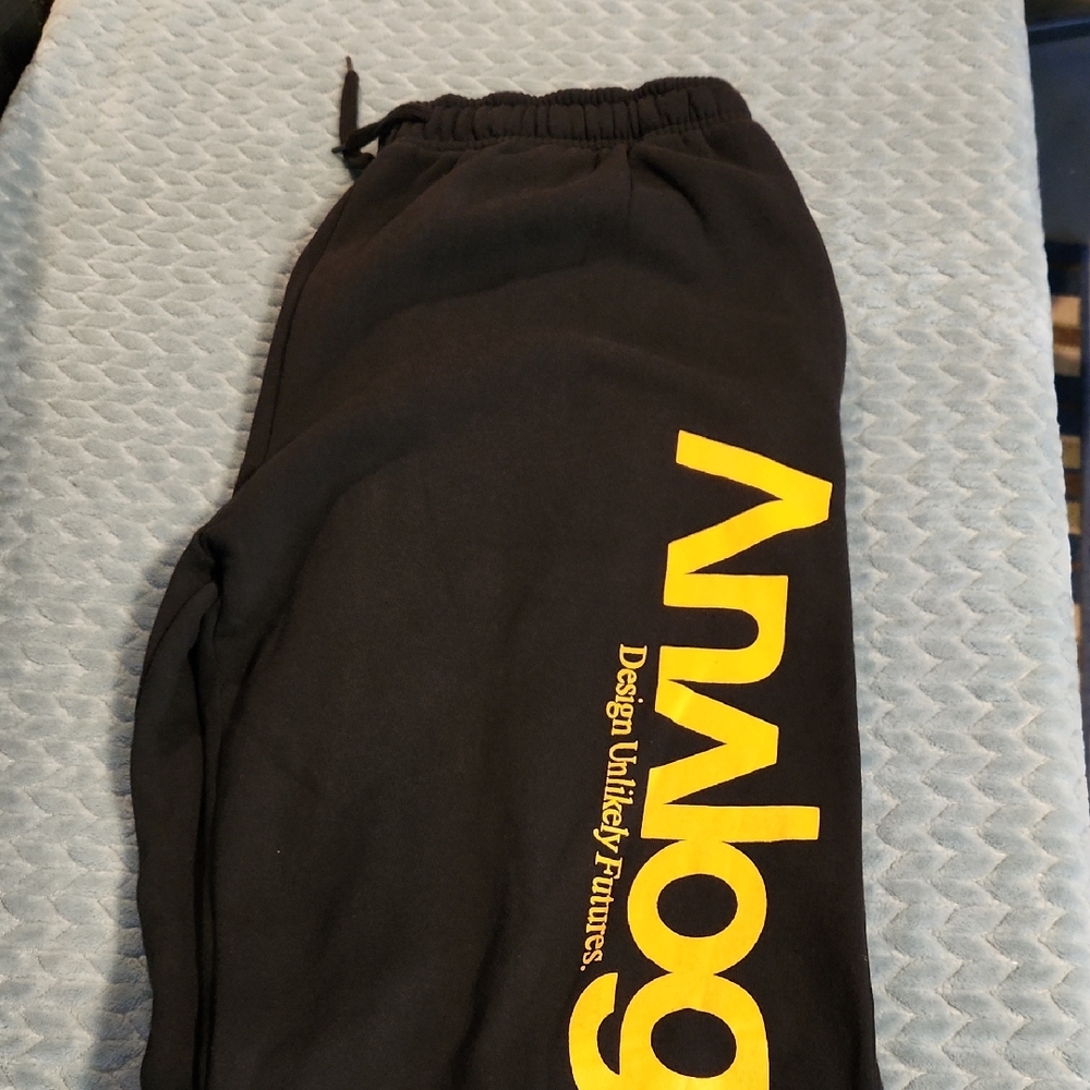 Analog Joggers with Yellow Logo